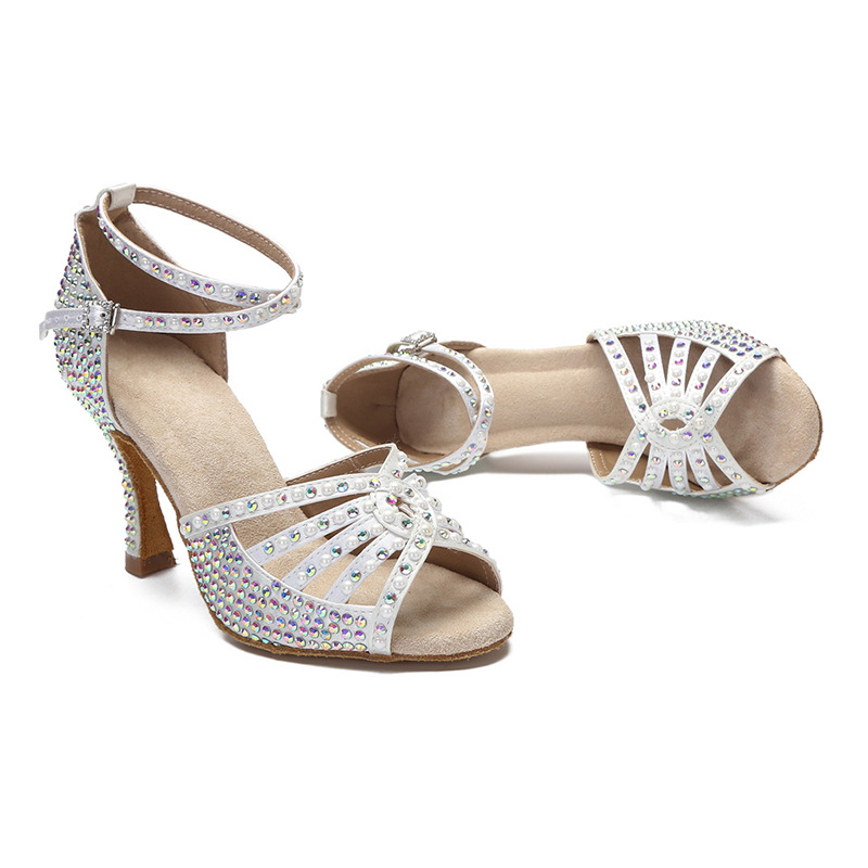 白色拉丁舞鞋女成年细高跟时尚跳舞鞋凉鞋镶钻婚鞋派对舞蹈鞋恰恰