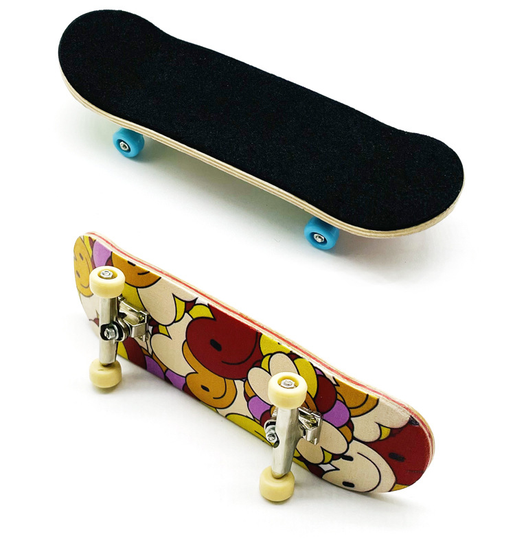 手指滑板专业枫木双翘板创意迷你指尖滑板运动轴承轮子手掌滑板