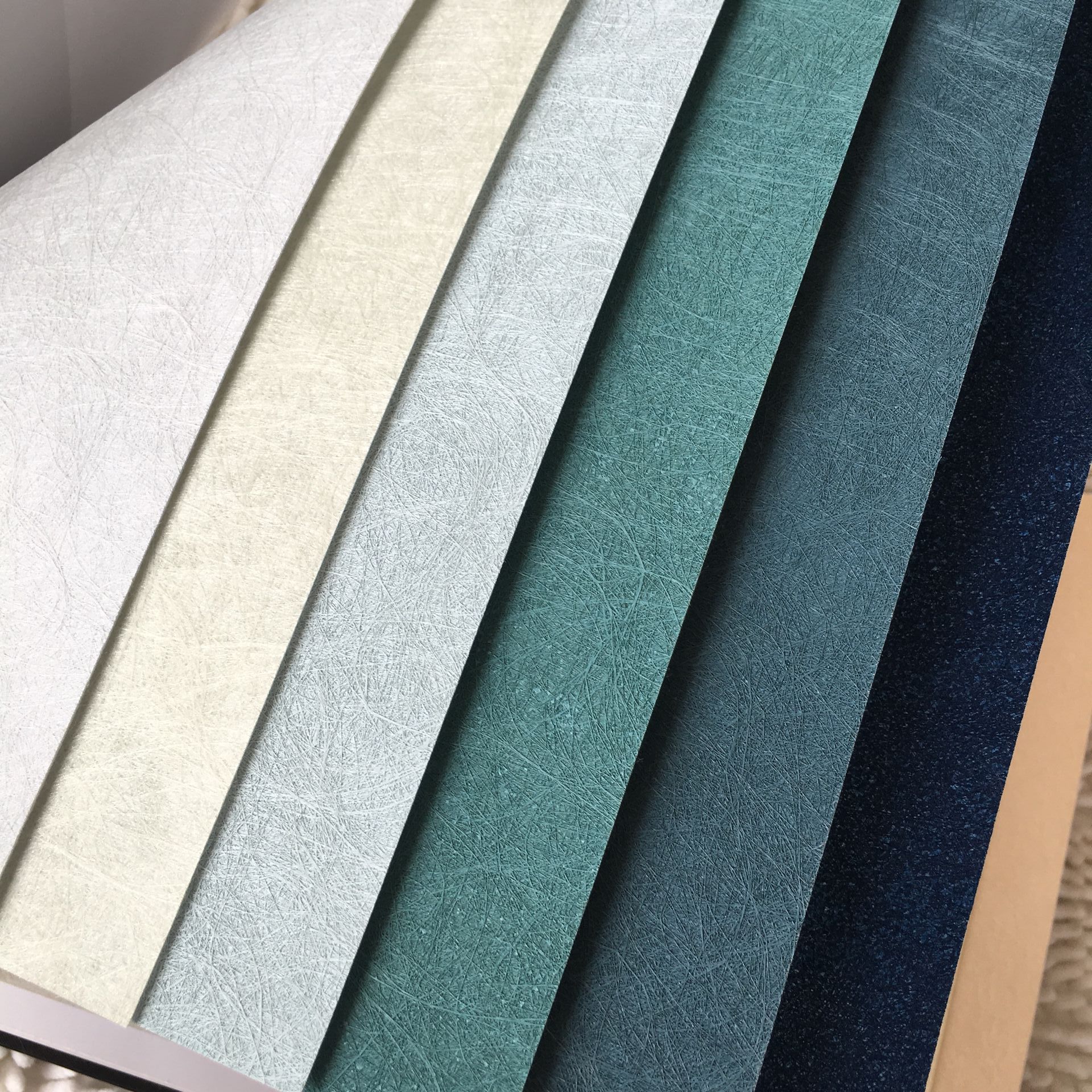 蚕丝墙布无缝轻奢网红卧室客厅电视背景墙现代简约欧式纯素色壁布