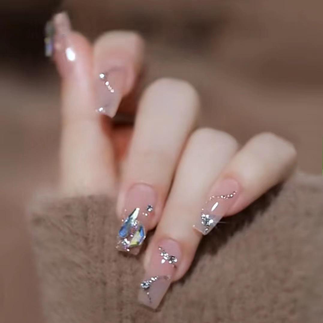 3万件温精灵同款穿戴式美甲爆闪碎钻指甲贴可拆卸假指甲长款甲片贴