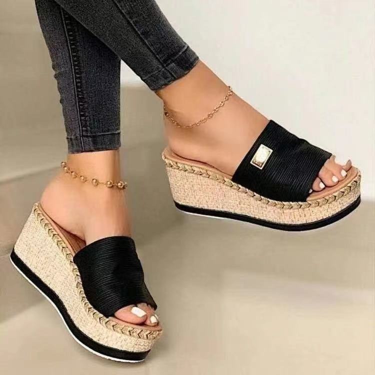 Wish Amazon Foreign Trade Large Size Women's Sandals 2021 New Leisure Platform Wedge Outdoor Slippers