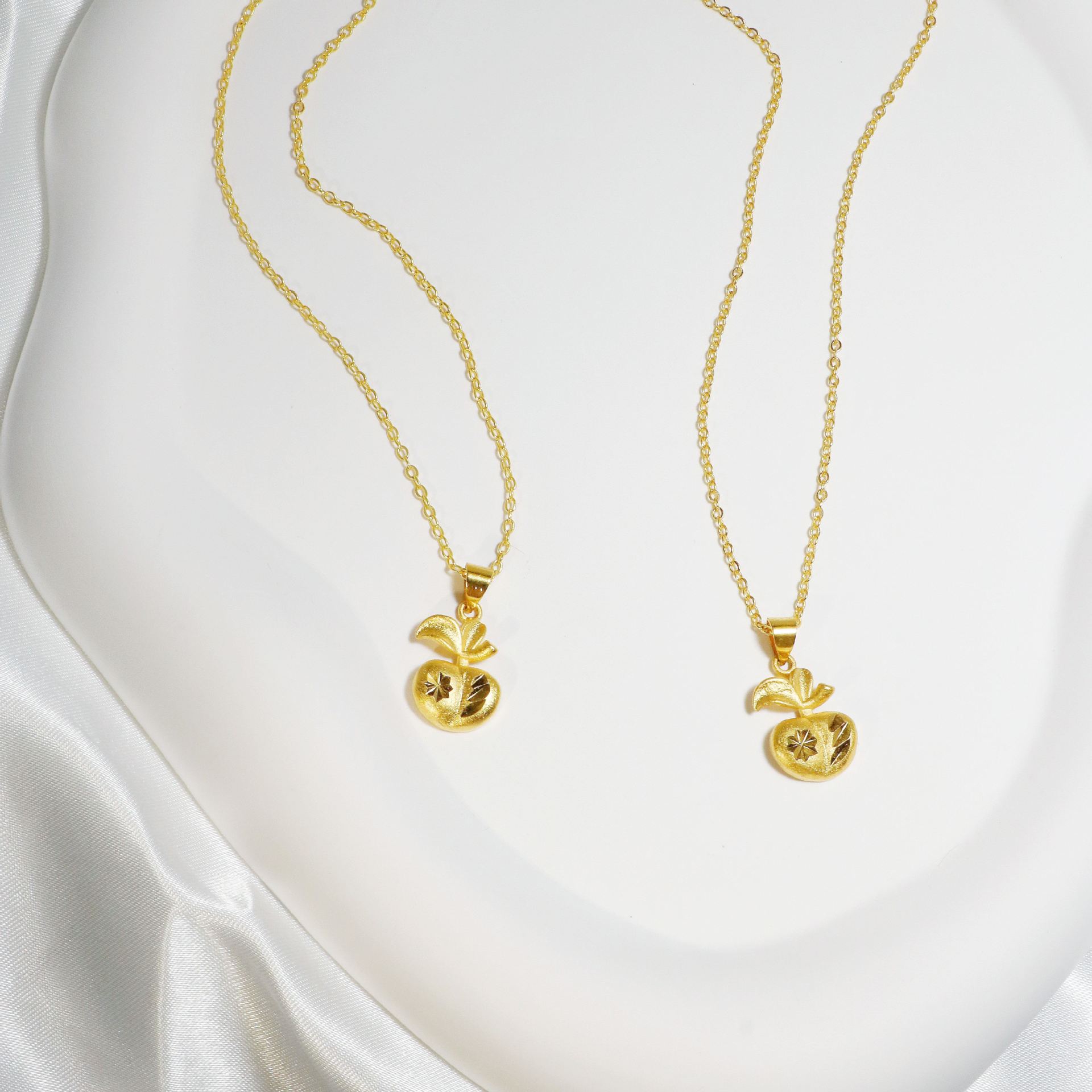 999足金平安果项链沙金实心苹果吊坠圣诞节礼品送妈妈女友仿金24k