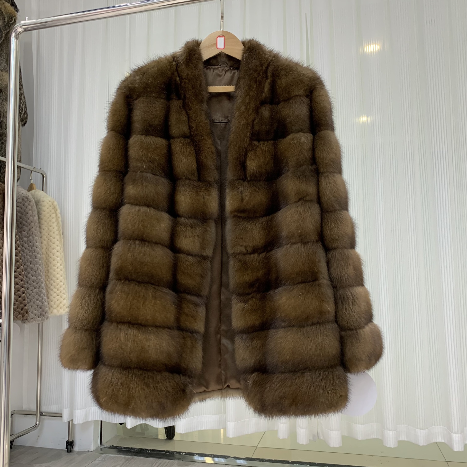 2022俄罗斯大满天星紫貂皮草大衣女士中长款水貂紫貂皮草外套v领