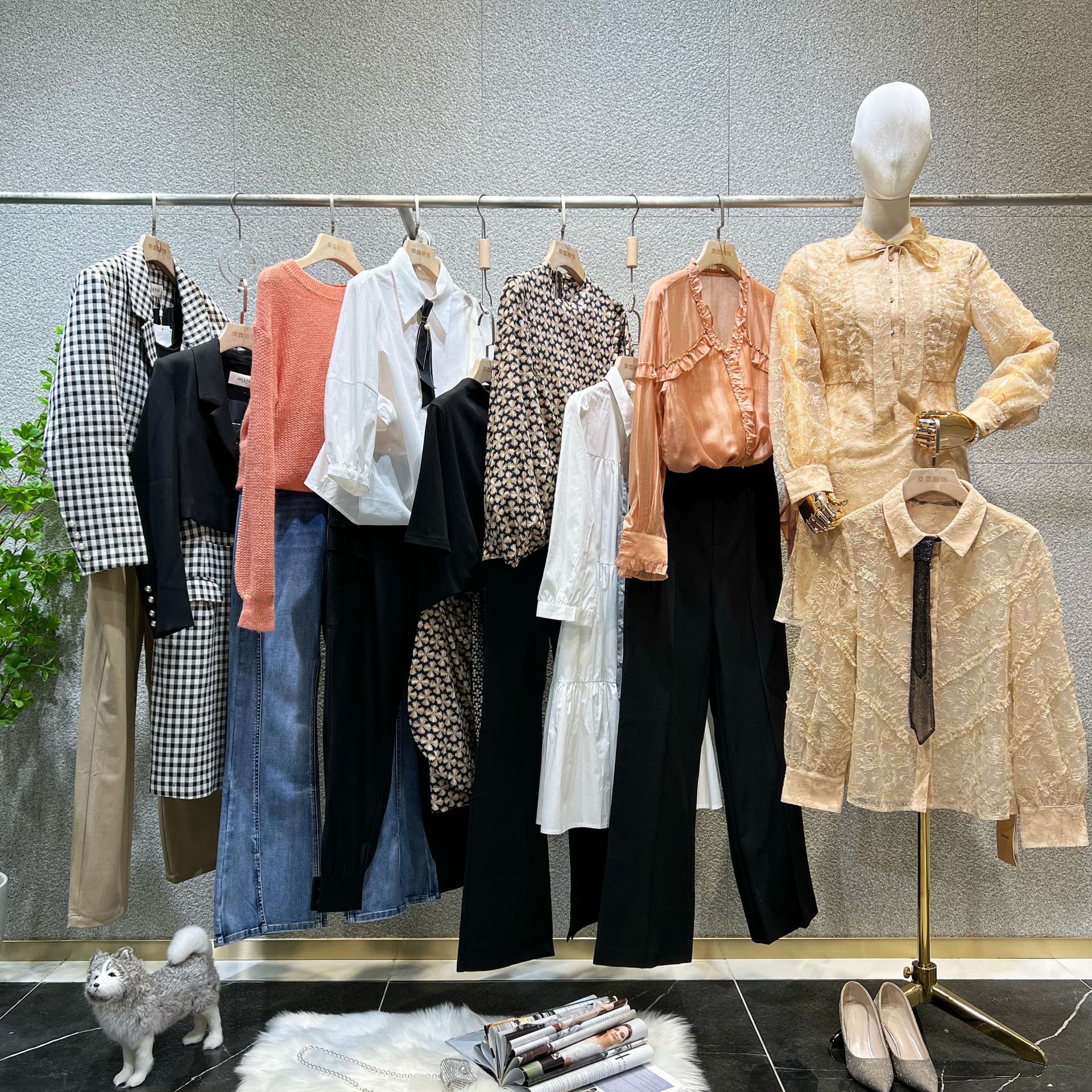 拉素2022春夏装品牌折扣女装进货渠道服装尾货清仓专柜撤柜大牌