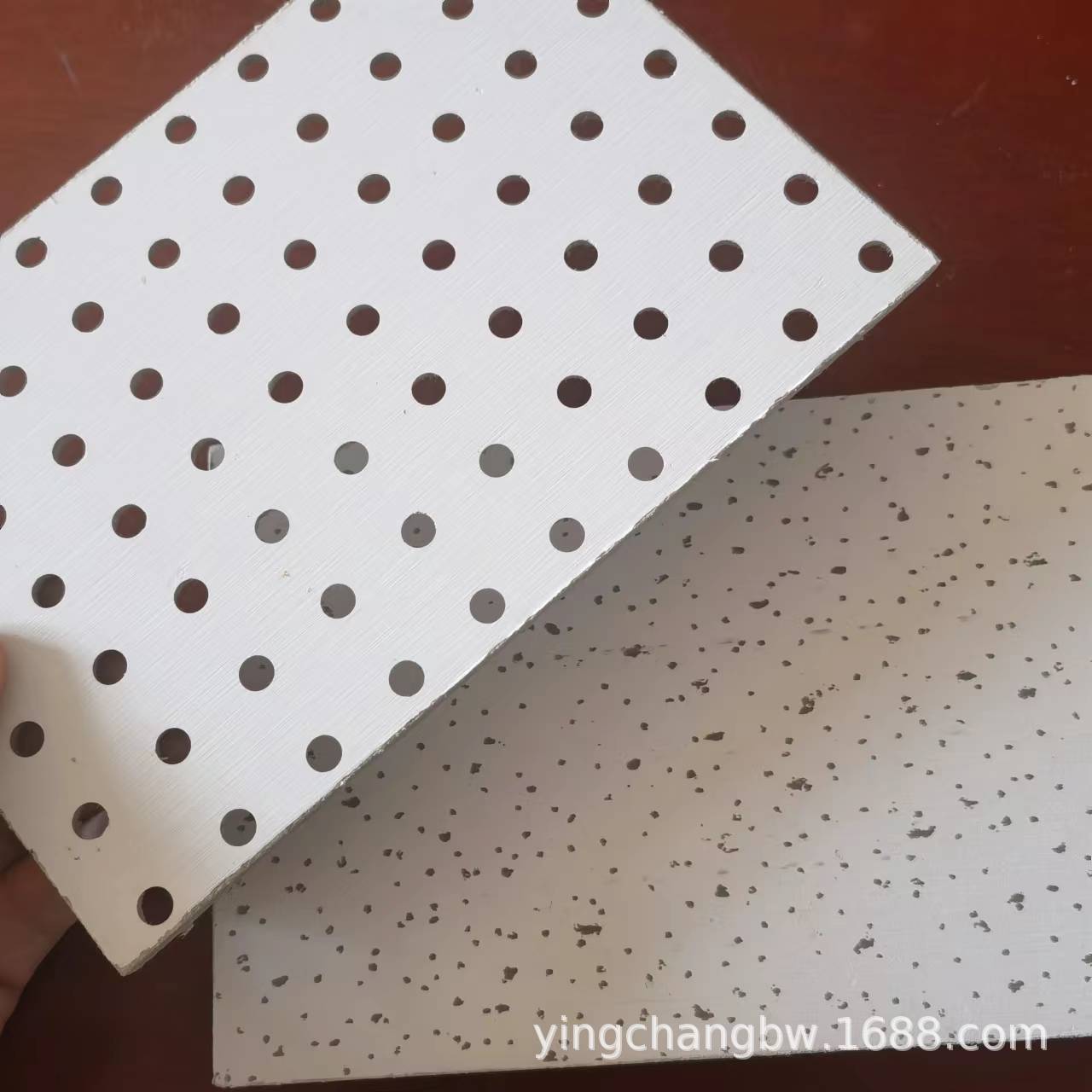 600*600硅钙板 硅酸钙石膏板 满天星吊顶板-阿里巴巴