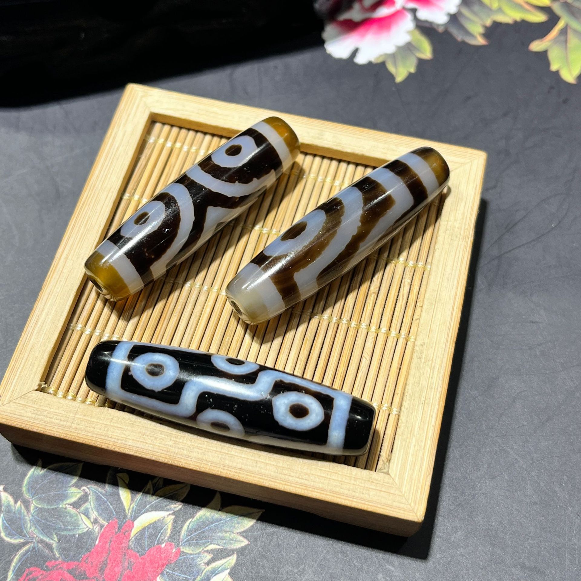 红渗透天珠圆珠手链单配珠九眼三眼圆珠老料红肉玛瑙男女diy配件