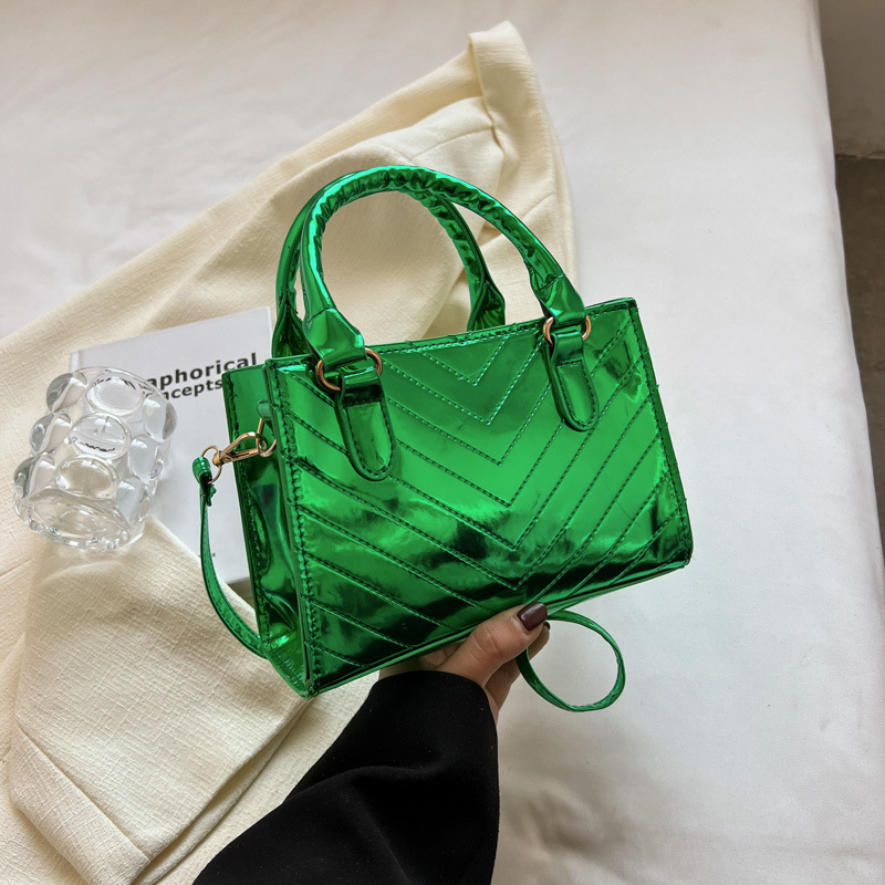 漆皮包包女2024春季新款时尚手提包糖果色单肩斜挎包大容量小方包