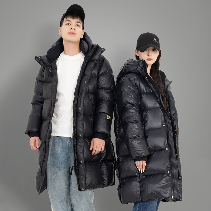 新款冬季黑金宽松情侣装长款羽绒服加厚保暖高品质流行女外套上衣