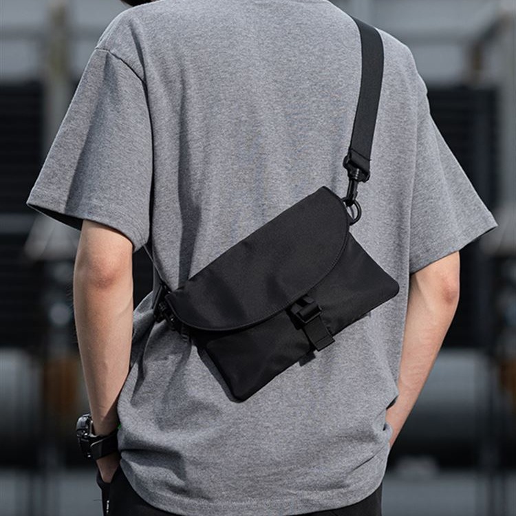 夏季斜跨运动斜挎包男士潮流背包单肩包潮流休闲小型手机小挎包男