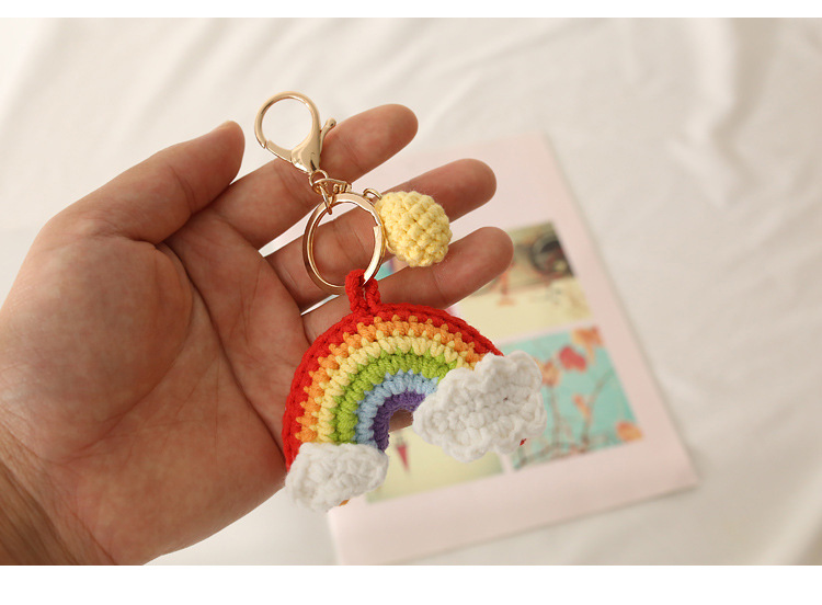 夏季甜美彩虹编织挂件 宝妈手工针织钥匙链 五股钩织彩虹成品
