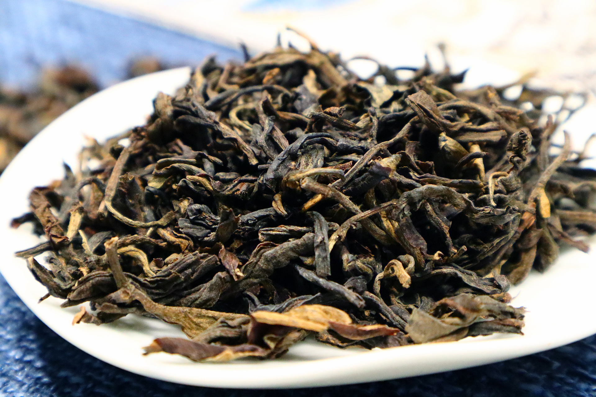 批发云南茶叶2000年勐海老班章熟茶头春古树纯料普洱散茶500克装