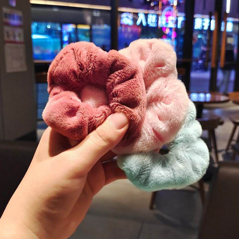 毛绒秋冬大肠发圈可爱ins毛茸茸糖果彩色玉兔绒发绳女生扎发发饰