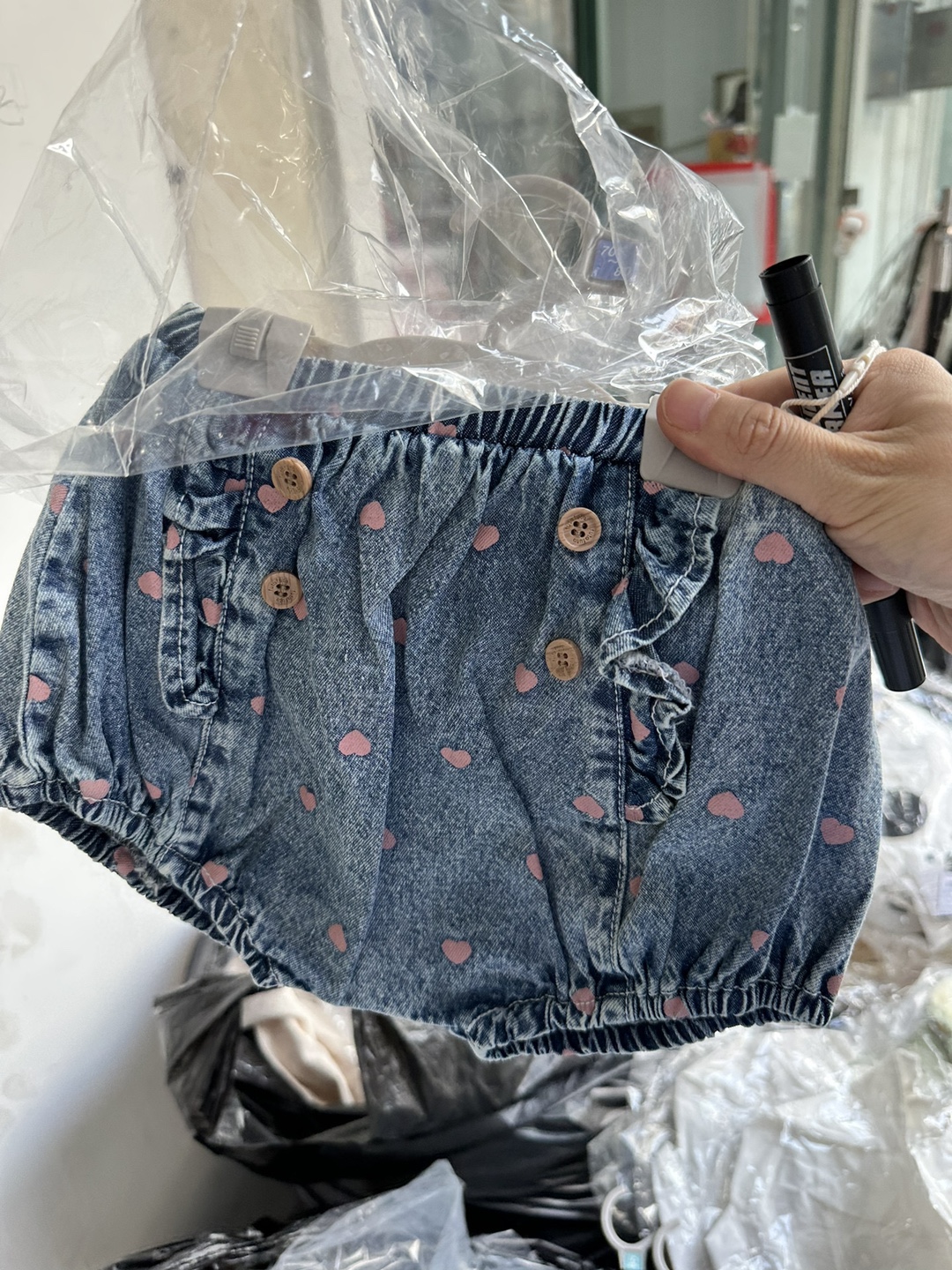 futafuta女童包屁裤日单外贸爱心牛仔短裤可爱童裤春秋货源批发