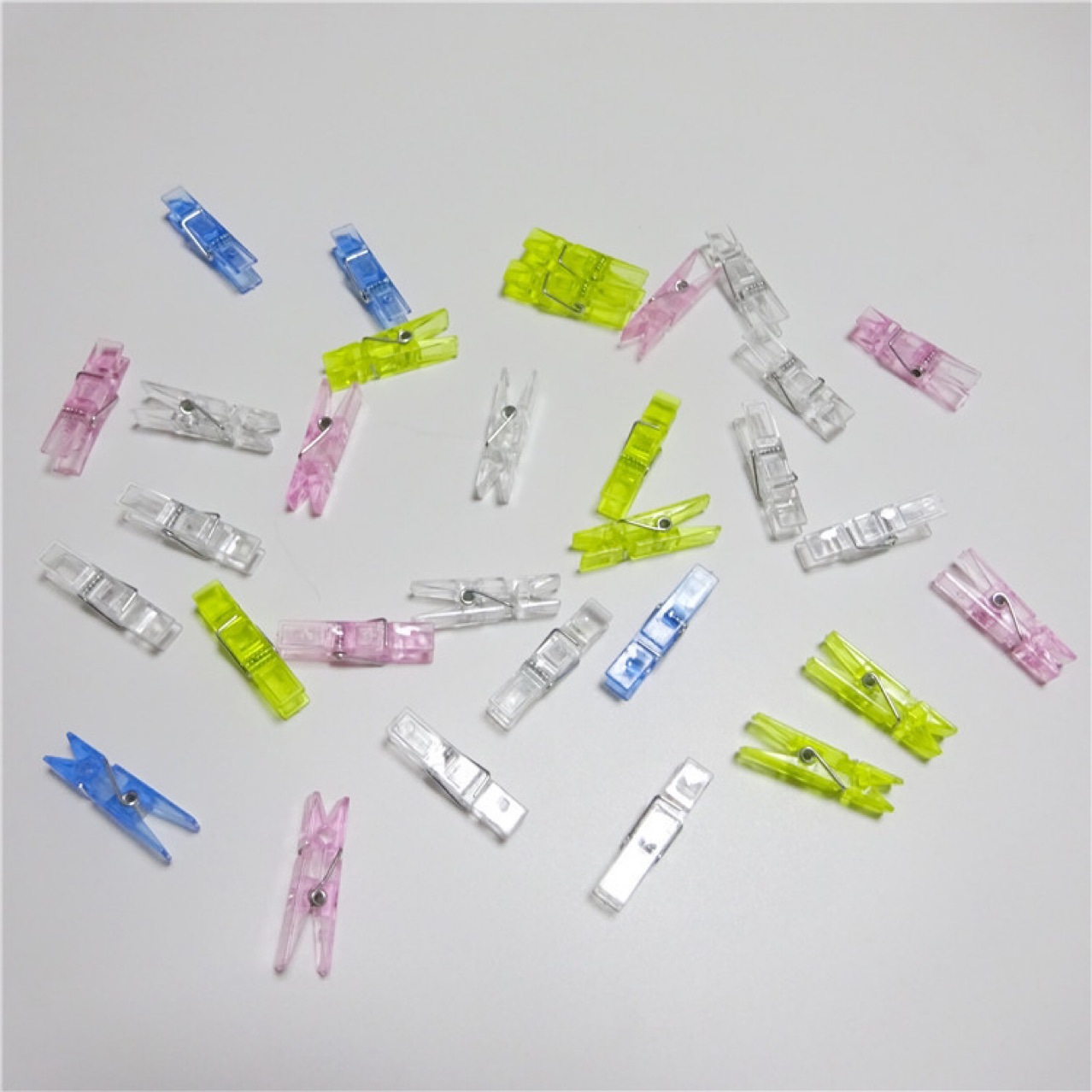 transparent clip 2.5 x0.3 3*0.4 3.5*0.7 personalized jewelry gift small clip yiwu small goods