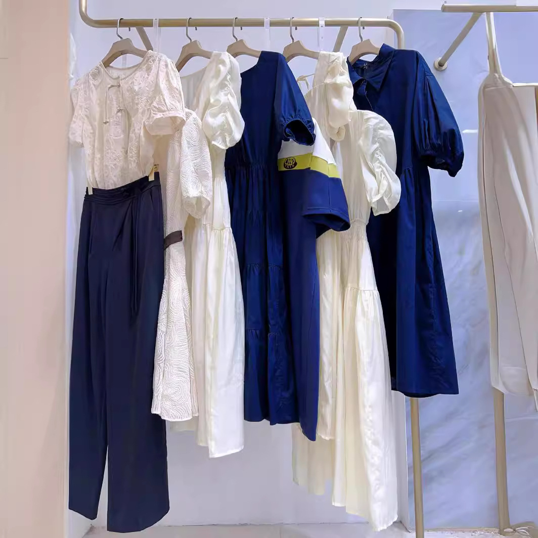 她图24夏季连衣裙品牌撤柜折扣女装专柜剪标大牌实体直播一手货源