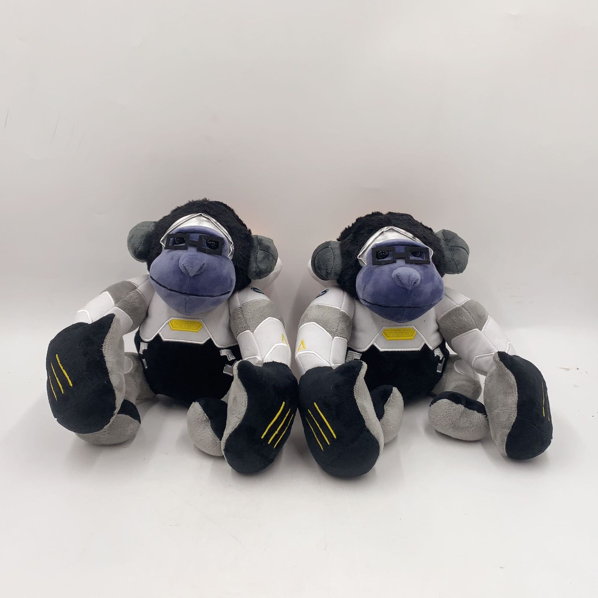 跨境新品jumbo winston plush守望先锋温斯顿大猩猩毛绒公仔玩偶