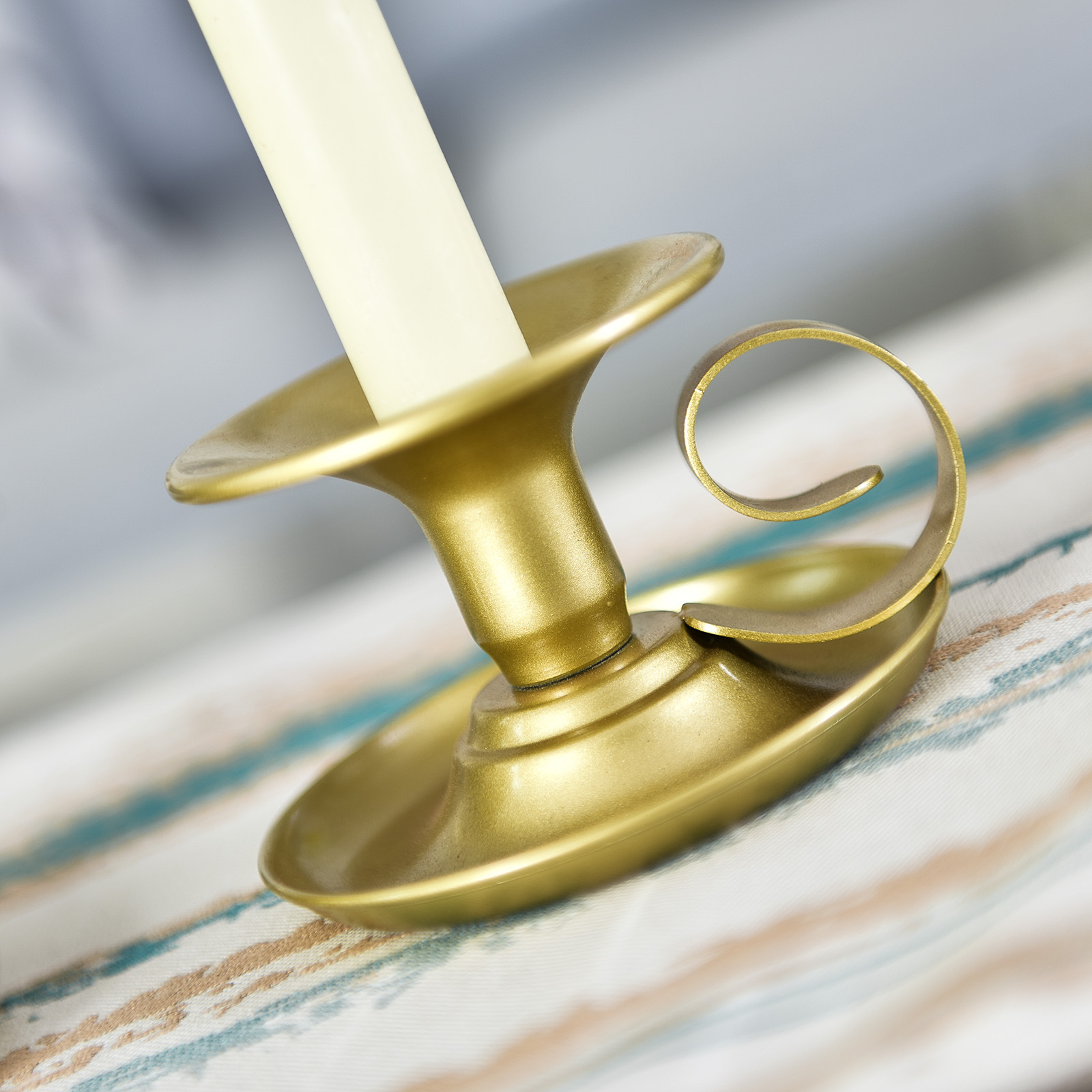 新款 跨境复古金色蜡烛台 金属香薰蜡烛铁艺烛台套装set of 2