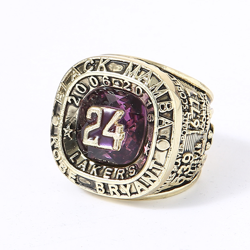 20062016纪念科比布莱恩特杯24号定制戒指名人堂球迷收藏戒指