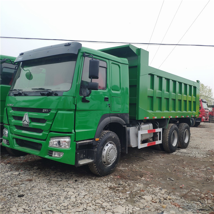 二手自卸车 重汽卡车出口非洲 国三自卸货车 牵引车 拖拉机头