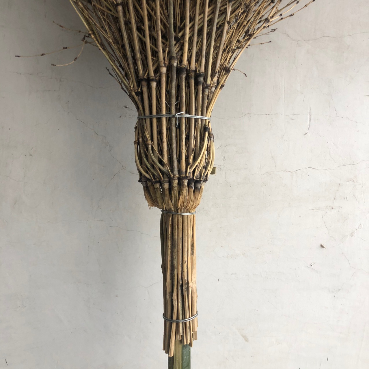 仕花商贸环卫扫把 老枝 扫帚 无叶大竹扫帚 苕帚供应学校批发零售