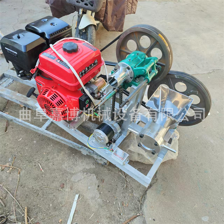 15种模具双机头膨化机 大米面粉组合爆米花机汽油自动切料焦糖机