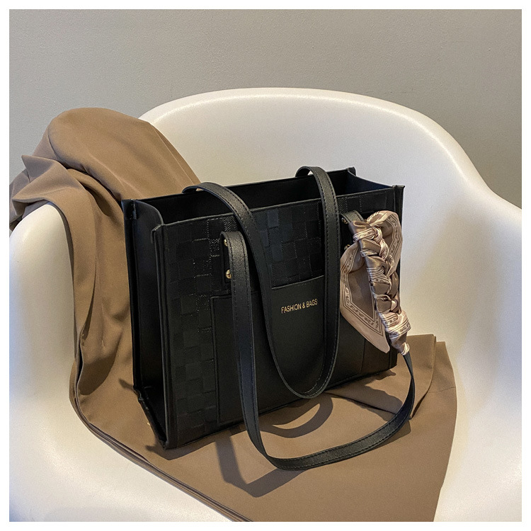Trendy Ribbon Tote Bag 2022 Autumn and Winter New Versatile Large Capacity Handbag Fashion Stitching Commuter Shoulder Bag