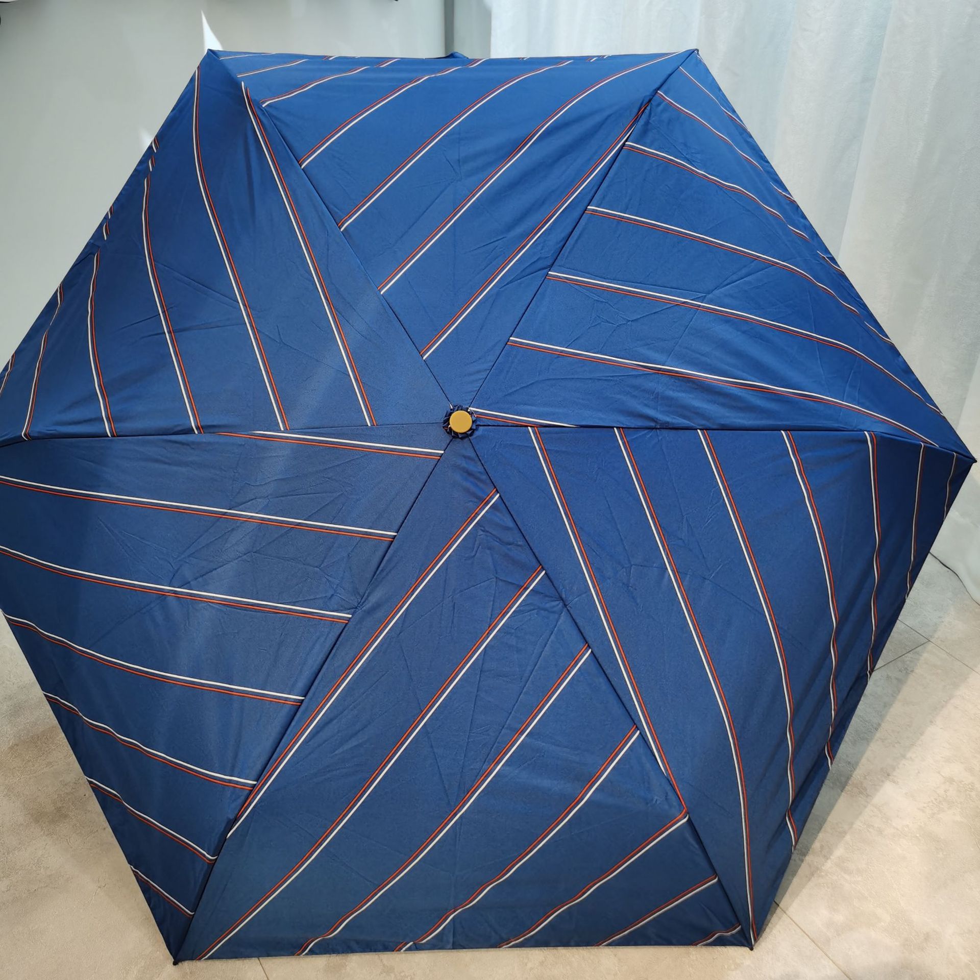 日系伞复古木柄三折叠伞女便携轻便黑胶防晒遮阳伞防紫外线太阳伞