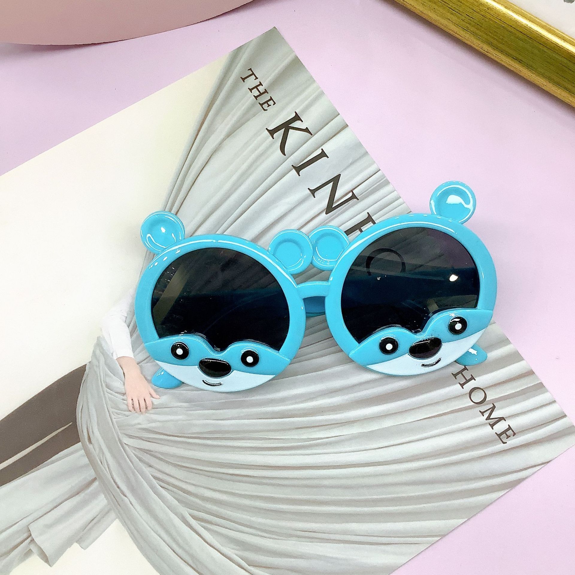 2022 New Kids Sunglasses Cartoon Bear Cute UV Protection Baby Sunglasses Boys and Girls Toys Glasses