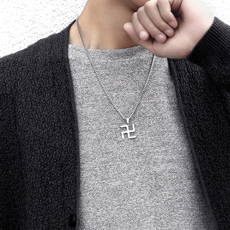 欧hiphop钛钢吊坠霸气时尚万字符个性挂坠男士项链情侣万字吊坠8