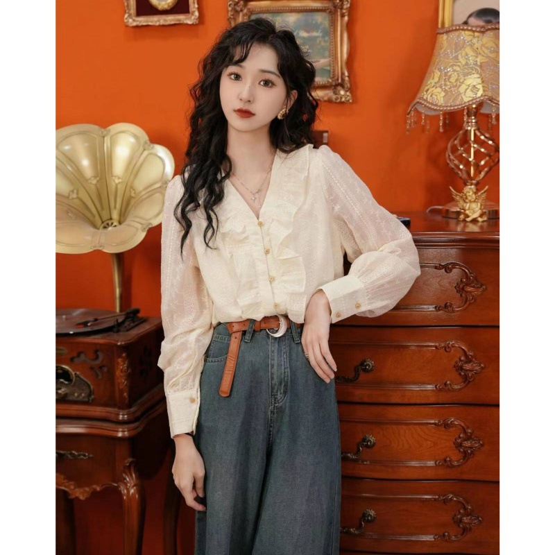 法式复古港风衬衫女装2024早秋新款长袖上衣设计感别致荷叶边上衣