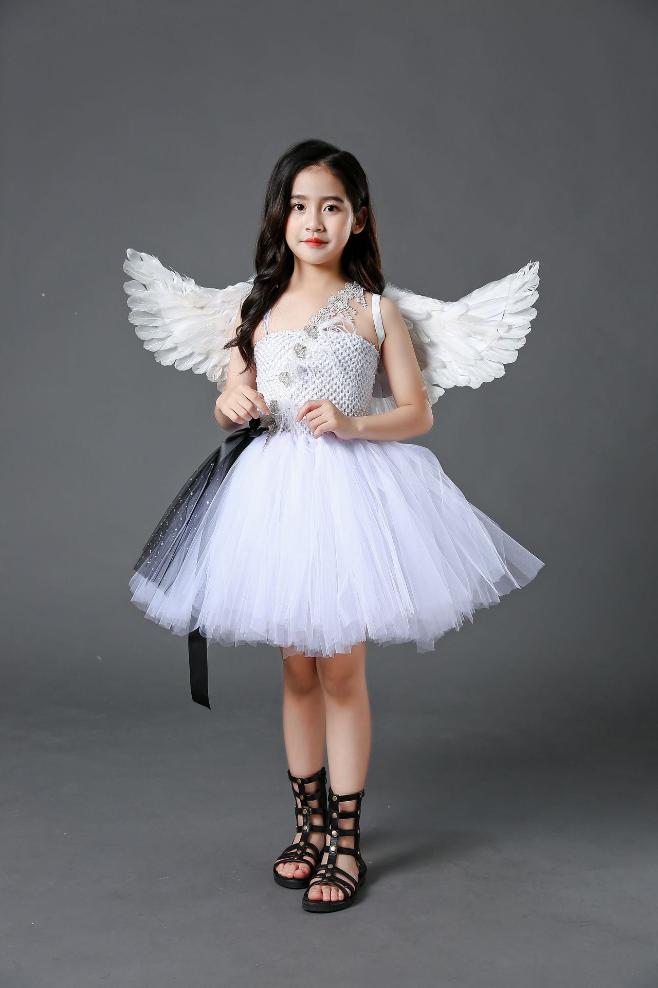 女童白色蓬蓬纱公主裙儿童洋气走秀演出婚纱裙子花童钢琴翅膀礼服