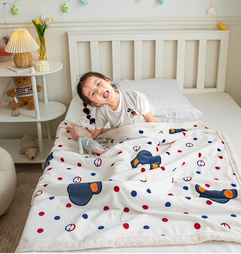 婴儿毛毯双层加厚冬季儿童盖毯被子新生宝宝幼儿园午睡毯子珊瑚绒