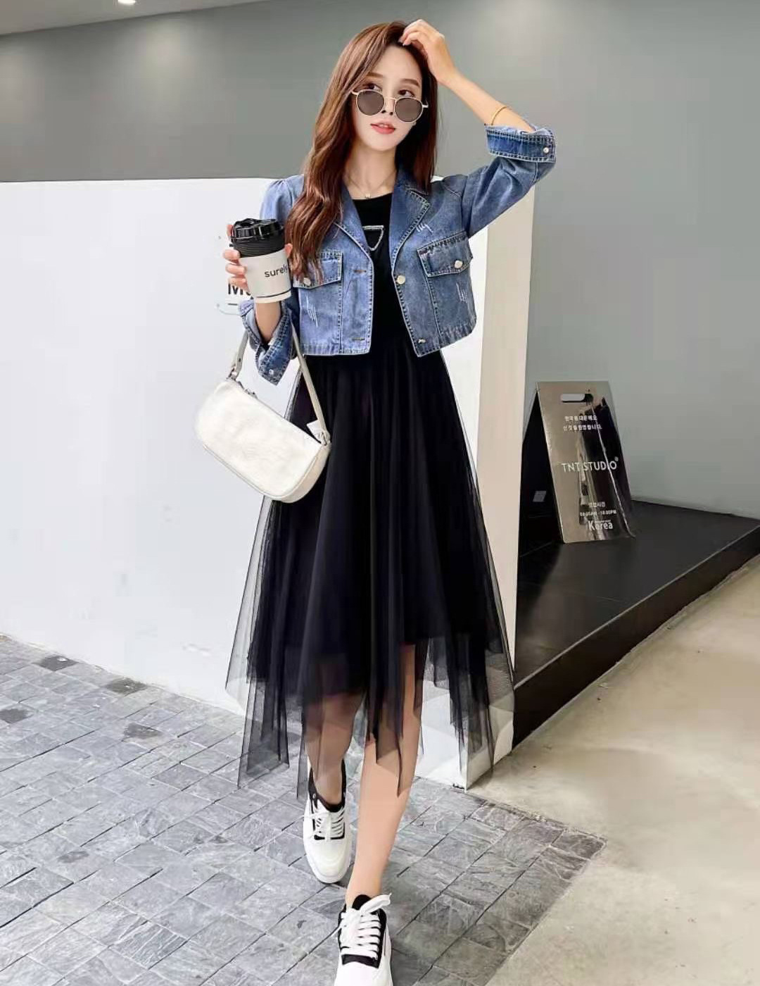 2021秋装新款套装时髦修身百搭牛仔外套配气质网纱连衣裙两件套女