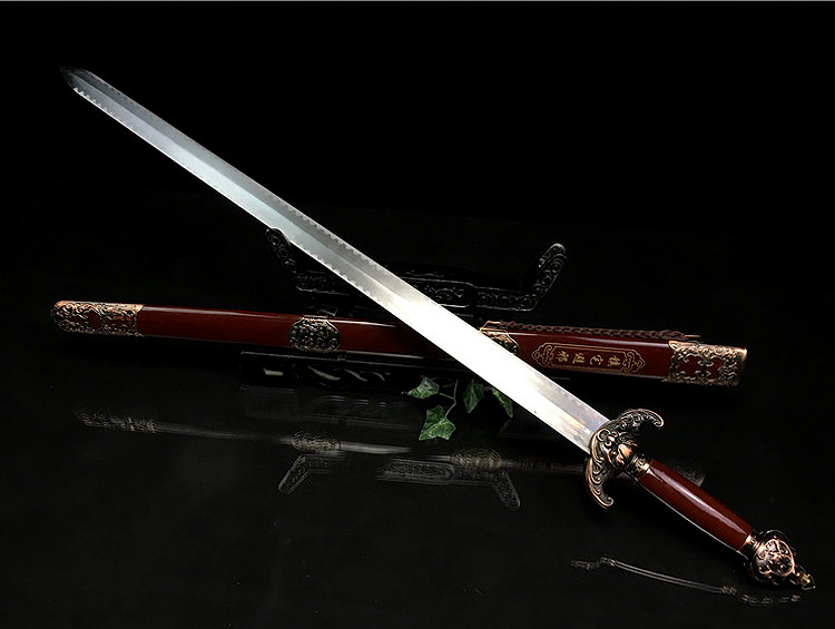 乾隆佩剑七星宝剑护宅剑帝王剑龙泉将器宝剑长剑冷兵器未开刃