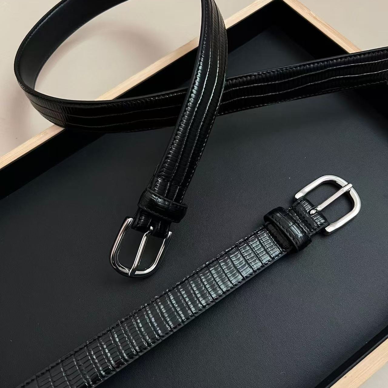 蜥蜴纹女士牛皮真皮腰带 复古时尚针扣真皮皮带 2.5宽 韩国东大门