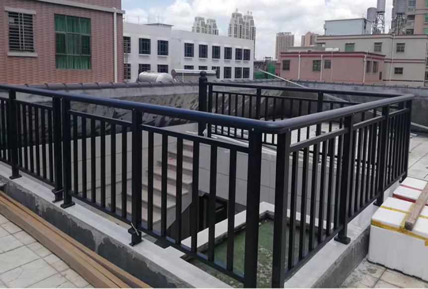 铝合金阳台护栏 小区别墅阳台栏杆 楼顶楼台栅栏 阳台防护栏栏杆