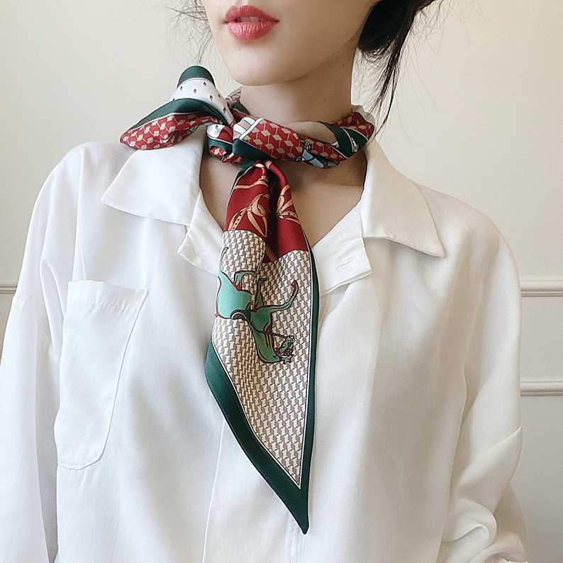 气质碎花韩版百搭春夏新款65cm桑蚕丝中方巾装饰真丝丝巾围巾披肩