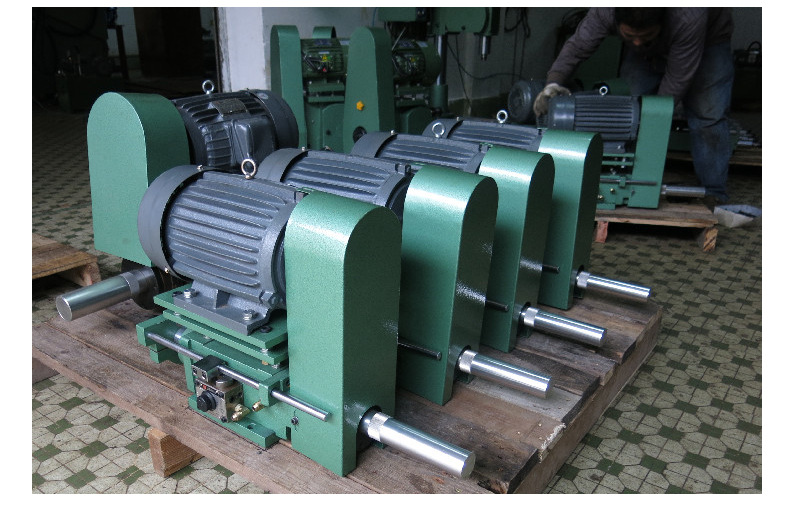 定做d5钻孔动力头气动多轴动力头自动进给空油压钻孔动力头厂家