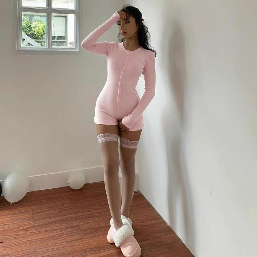欧美风纯色连体衣2024秋季新款显瘦百搭排扣打底辣妹长袖连体短裤