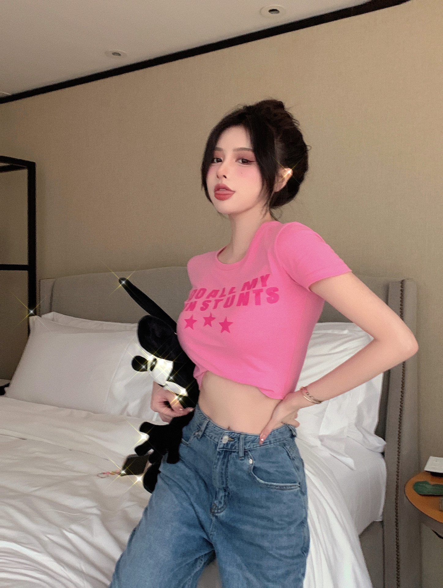 港味蜜桃粉色字母短袖t恤女夏季辣妹显瘦性感短款露脐上衣ins