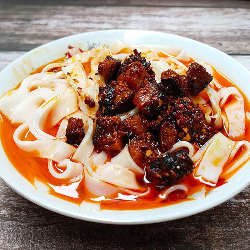 腊肉油辣椒吃粉调料 贵州烟熏腊肉拌面拌粉哨子软哨调味品370克