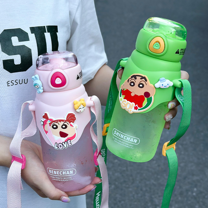 Crayon Xiaoxin Bounce Cover Girl Straw Plastic Cup Cute Cartoon Children's Cups Good-looking Crossbody Internet Celebrity Kettle