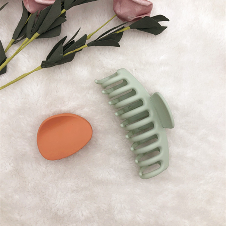 2022 Popular Manufacturers Basic Rubber Paint Three-Piece Set Simple Style Online Popular Temperament Bracket Hair Clip for Bath