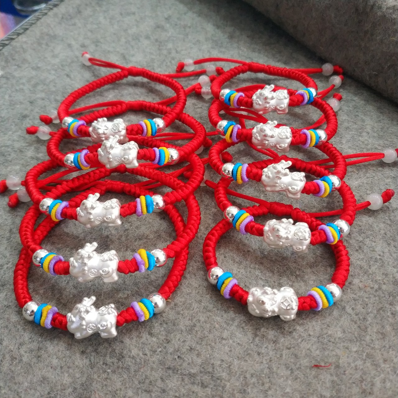 足银999貔貅宝宝手工手绳本命年红绳手工编织情侣闺蜜儿童礼物