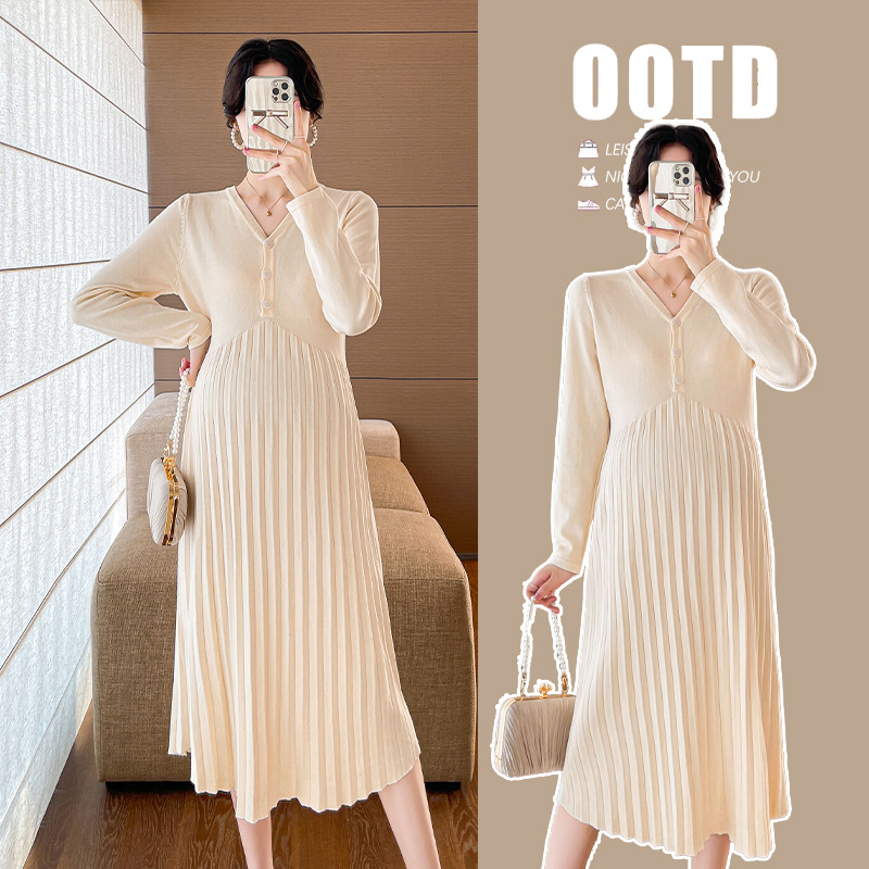 Maternity Dress 2023 Autumn and Winter New Pregnant Women's Knitting Dress Loose V-neck Bottoming Dress Sweater Mid-Length Pleated Skirt