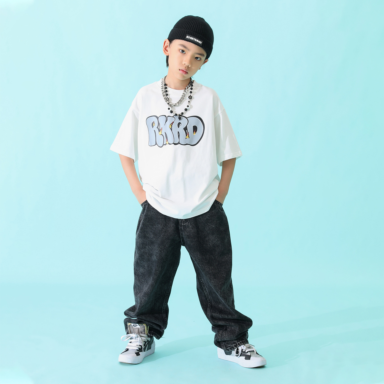 21ss夏季潮童街舞演出服  夏季宽松印花t恤牛仔裤儿童街舞演出服