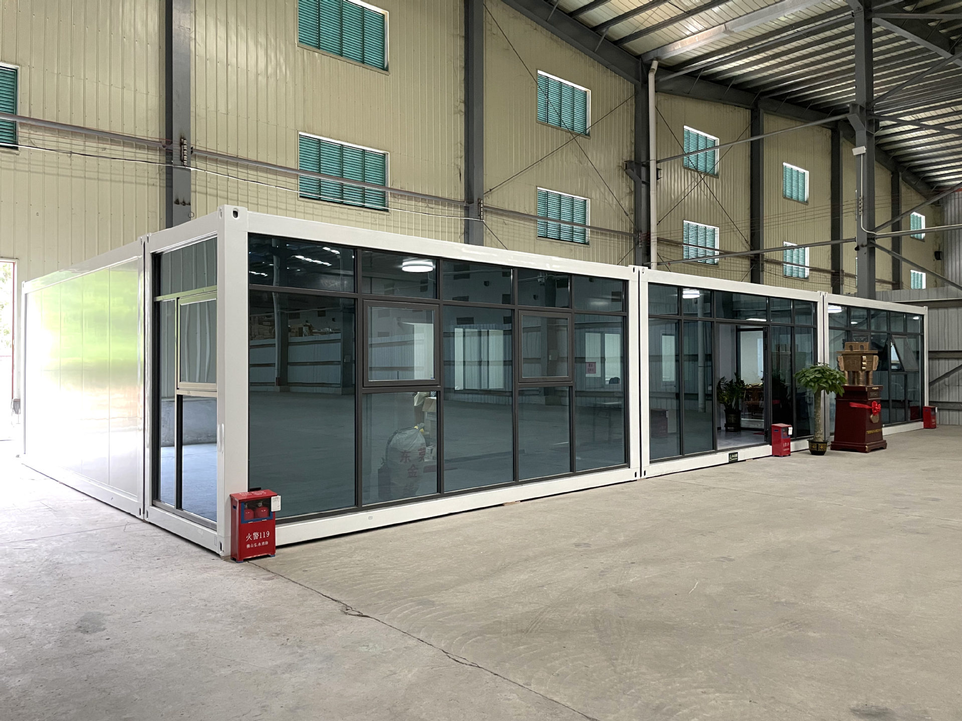 厂房办公室幕墙落地玻璃集装箱移动房-阿里巴巴
