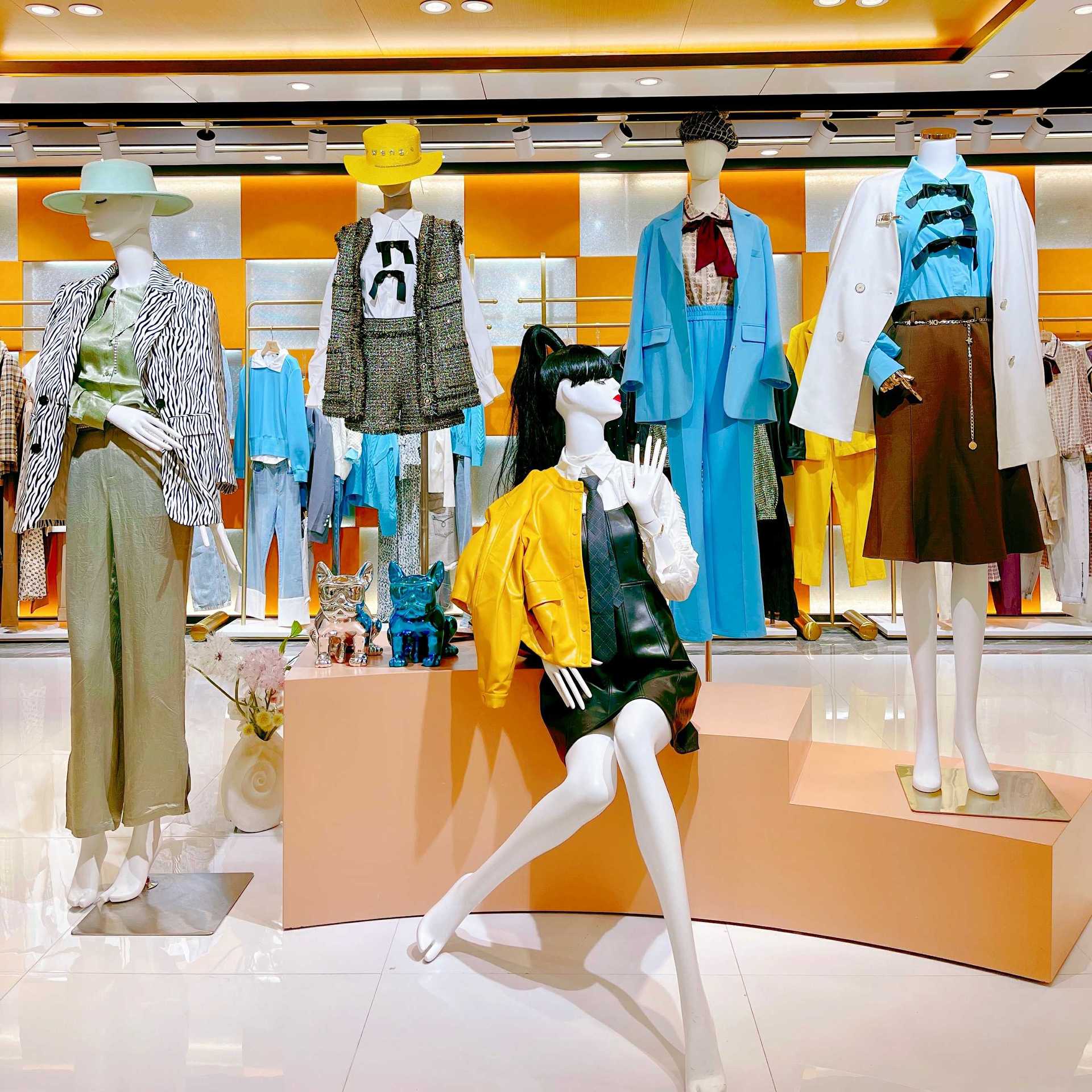 迪卡轩春装 杭州品牌女装新款撤柜专柜正品尾货广州石井尾货批发