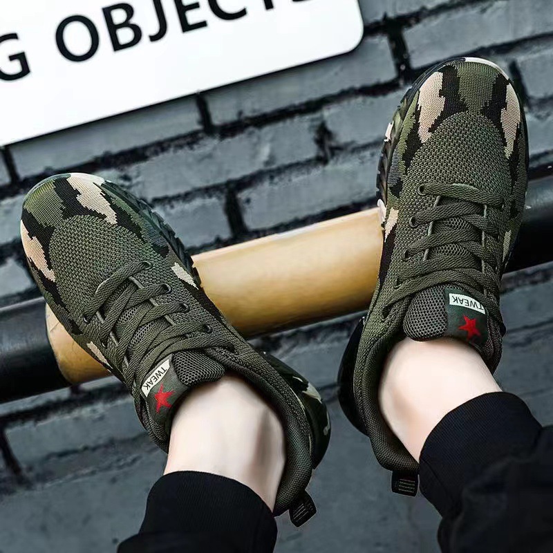 One Piece Dropshipping New Spring and Summer Camouflaged Male Flying Woven Shoes Outdoor Mountaineering Casual Shoes Male Students Military Training Training Shoes