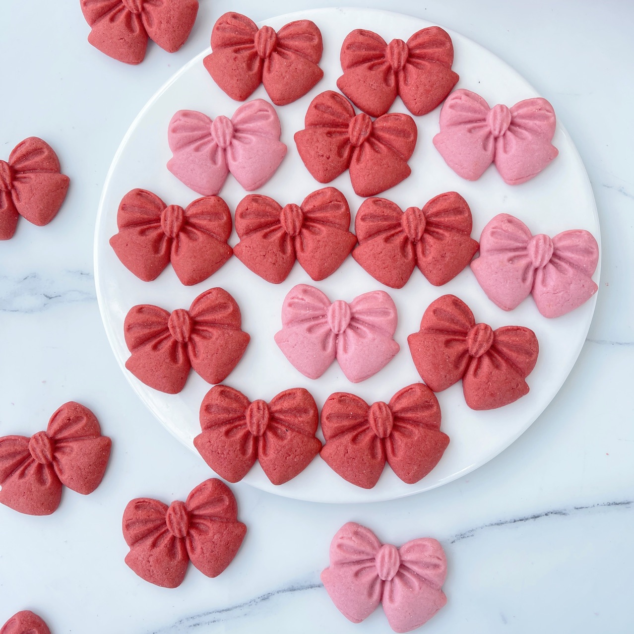 烘焙蛋糕装饰饼干粉色大蝴蝶结甜品纸杯蛋糕生日烘焙摆件插件